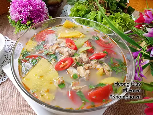 Cách Nấu Canh Trùng Trục Chua Dứa Thơm Ngon Chuẩn Vị Gia Đình