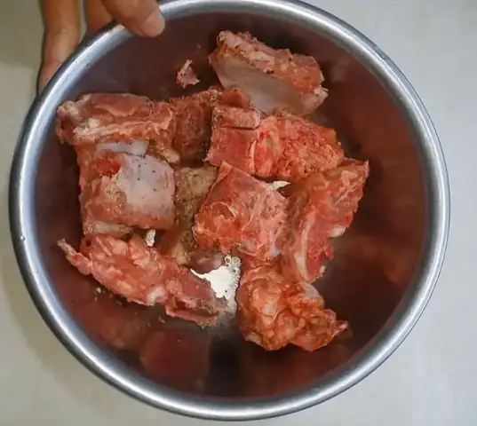 Cách Nấu Canh Xương Hầm Khoai Tây Cà Rốt Ngọt Béo, Đậm Đà Chuẩn Vị Cách Nấu Canh Xương Hầm Khoai Tây Cà Rốt Ngọt Béo, Đậm Đà Chuẩn Vị