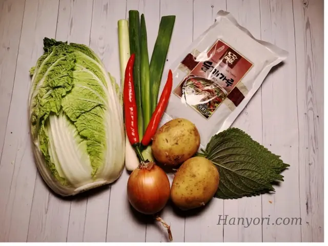 Hướng Dẫn Chi Tiết Cách Nấu Canh Xương Hàn Quốc Chuẩn Vị Tại Nhà