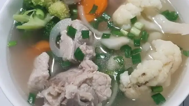 Cách Nấu Canh Xương Sườn Ngon Chuẩn Vị, Đậm Đà Tại Nhà