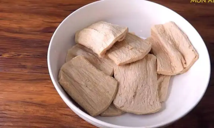 Hướng Dẫn Chi Tiết Cách Nấu Cao Lầu Chay Chuẩn Vị Hội An