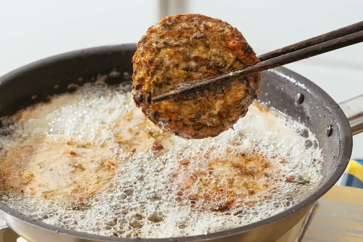 Cách Nấu Chả Rươi Ngon Đậm Đà Hương Vị Vùng Miền