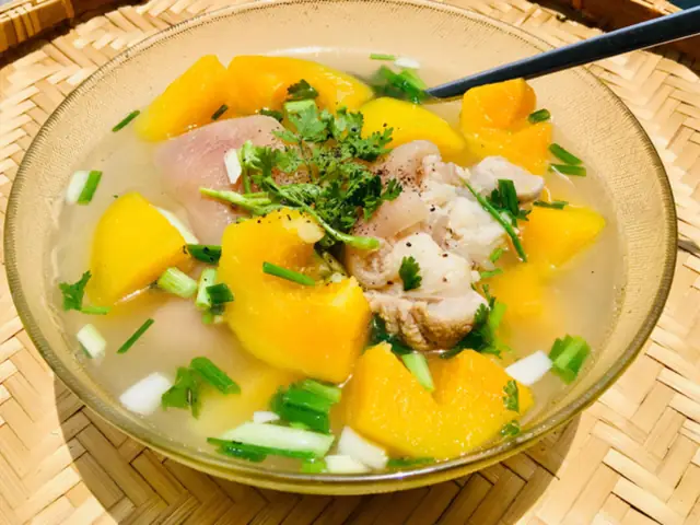 Hướng Dẫn Chi Tiết Cách Nấu Chân Giò Hầm Đu Đủ Thơm Ngon, Bổ Dưỡng Không Bị Ngấy Hướng Dẫn Chi Tiết Cách Nấu Chân Giò Hầm Đu Đủ Thơm Ngon, Bổ Dưỡng Không Bị Ngấy