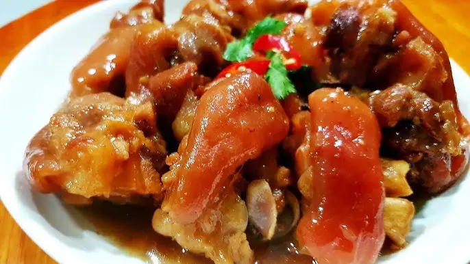 Cách Nấu Chân Giò Hầm Nước Dừa Thơm Ngon Chuẩn Vị Tại Nhà