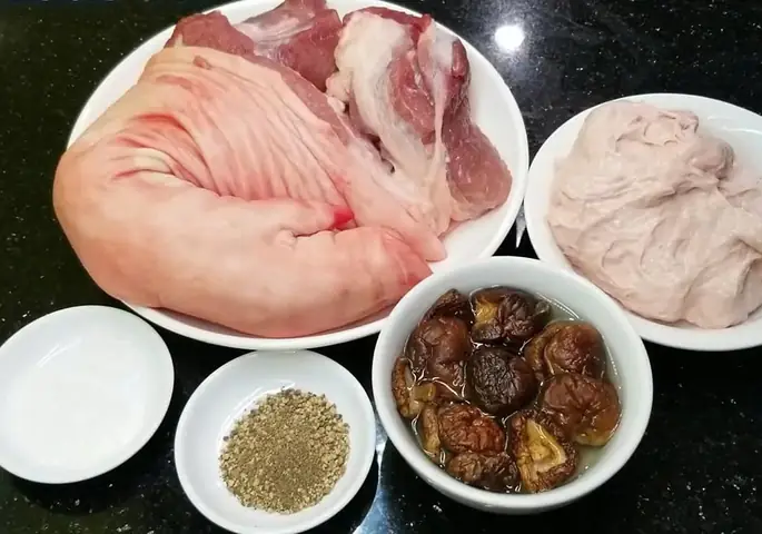 Cách Nấu Chân Giò Rút Xương Mềm Ngon, Đậm Vị Tại Nhà