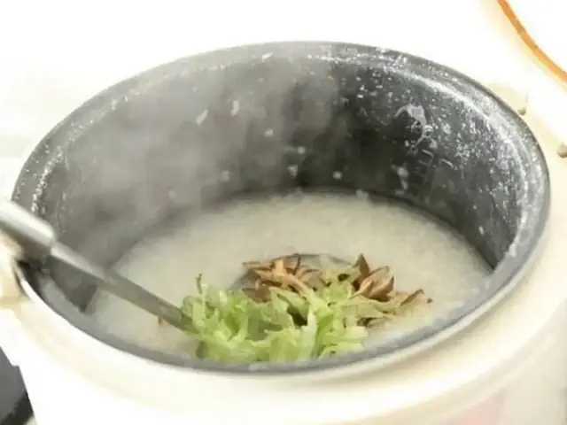 Hướng Dẫn Chi Tiết Cách Nấu Cháo Bằng Nồi Cơm Điện Panasonic