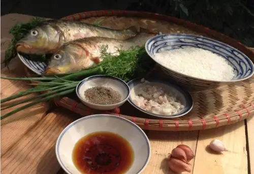 Cách Nấu Cháo Cá Chép Nguyên Con Thơm Ngon, Không Tanh Chuẩn Vị