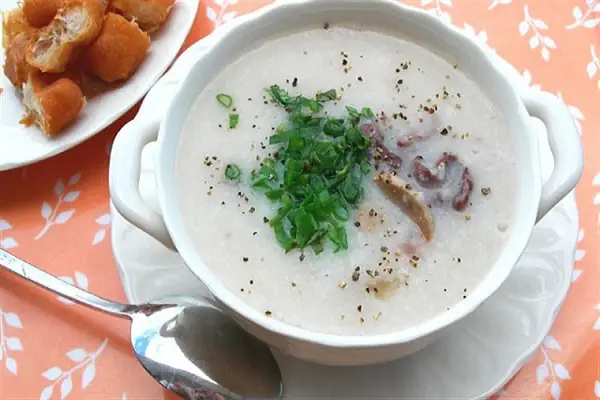 Nấu cháo cật heo cho bé kết hợp cùng bí đỏ