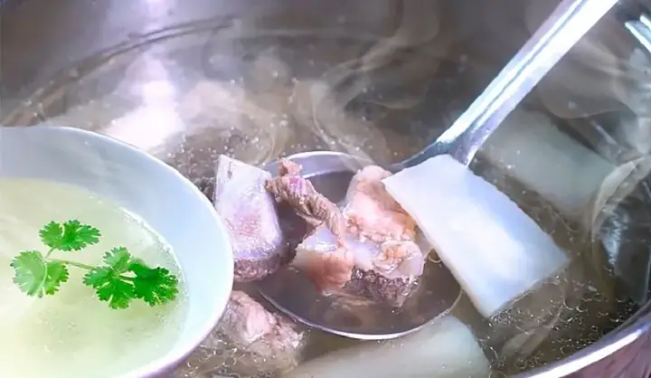 Hướng Dẫn Chi Tiết Cách Nấu Cháo Chờ Nam Ô Chuẩn Vị Đà Nẵng