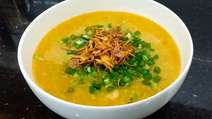 Hướng Dẫn Chi Tiết Cách Nấu Cháo Đậu Xanh Trứng Gà Thơm Ngon Bổ Dưỡng