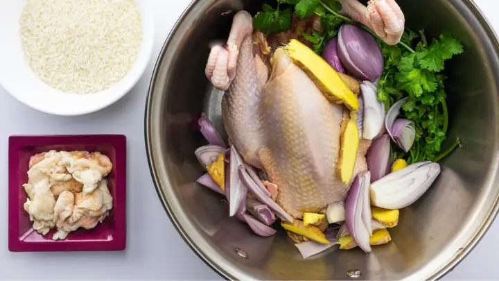 Cách Nấu Cháo Gà Cho Người Ốm Thơm Ngon, Bổ Dưỡng, Dễ Hấp Thu