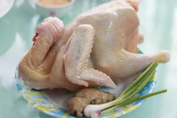 Với gà đã làm sẵn