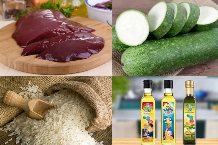 1Cháo gan heo cho bé nấu cùng bí đao