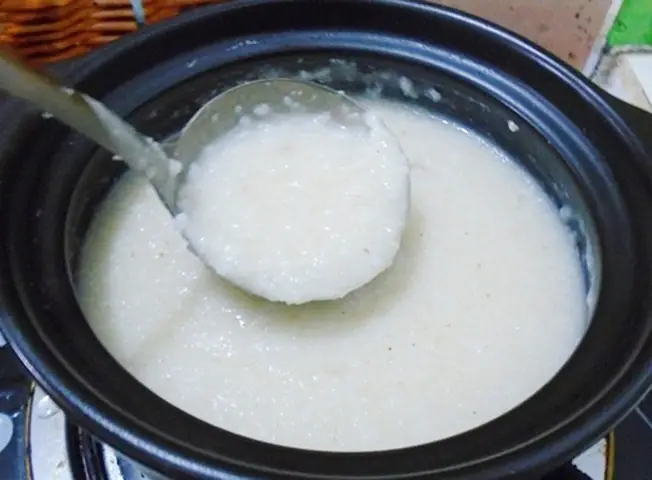 Hướng dẫn chi tiết cách nấu cháo gừng giải cảm thơm ngon tại nhà Hướng dẫn chi tiết cách nấu cháo gừng giải cảm thơm ngon tại nhà