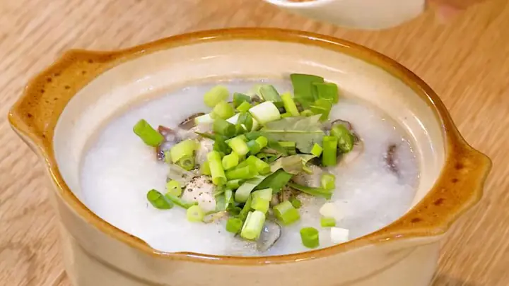 Cách Nấu Cháo Hàu Nấm Đông Cô Thơm Ngon Bổ Dưỡng Tại Nhà