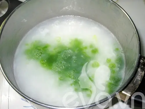 cách nấu cháo lá dứa