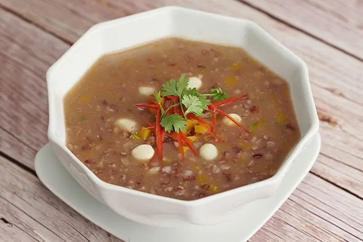 Cách Nấu Cháo Sườn Cho Bé 9 Tháng: Công Thức Chuẩn Dinh Dưỡng