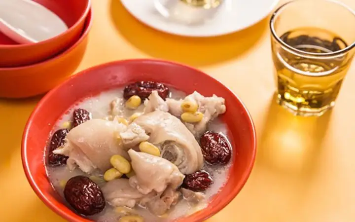 Tổng Hợp 6 Cách Nấu Cháo Táo Đỏ Khô Cho Bé Đơn Giản, Bổ Dưỡng