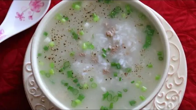 Cách Nấu Cháo Thịt Bò Bằm Đơn Giản, Thơm Ngon Bổ Dưỡng Cho Cả Gia Đình