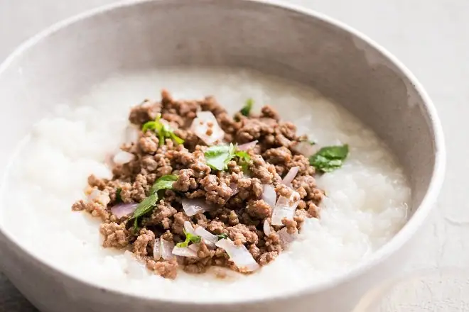 Cách Nấu Cháo Thịt Bò Bằm Đơn Giản, Thơm Ngon Bổ Dưỡng Cho Cả Gia Đình