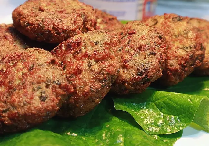 Cách Nấu Cháo Thịt Viên Ngon Tuyệt, Đơn Giản Cho Mọi Gia Đình