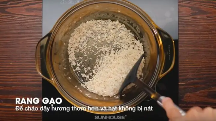 Hướng Dẫn Nấu Cháo Tía Tô Thịt Bằm: Giải Cảm Hiệu Quả