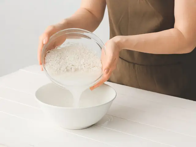 Hướng Dẫn Nấu Cháo Trắng Nhanh Nhừ Mịn, Thơm Ngon Tại Nhà