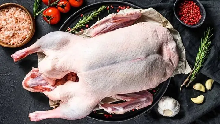 Hướng Dẫn Chi Tiết Cách Nấu Cháo Vịt Hạt Sen Thơm Ngon, Bổ Dưỡng