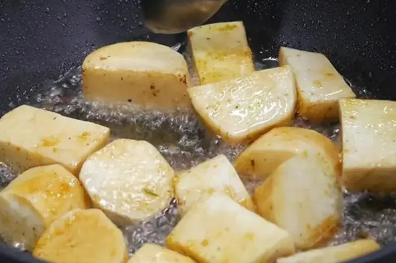 cách nấu chao vịt nhúng rau muống