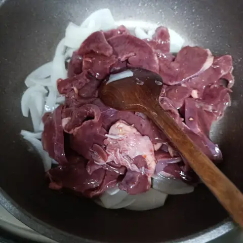 Cách Nấu Cháo Tim Heo Với Khoai Tây Thơm Ngon, Đậm Đà