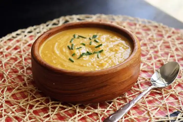 cách nấu cháo yến mạch bí đỏ cho bé