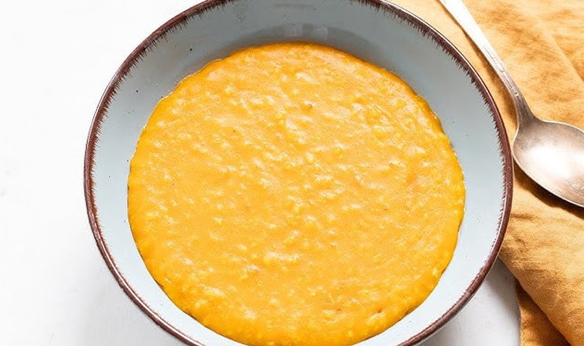 Cách nấu cháo yến mạch cho bé bí đỏ phô mai