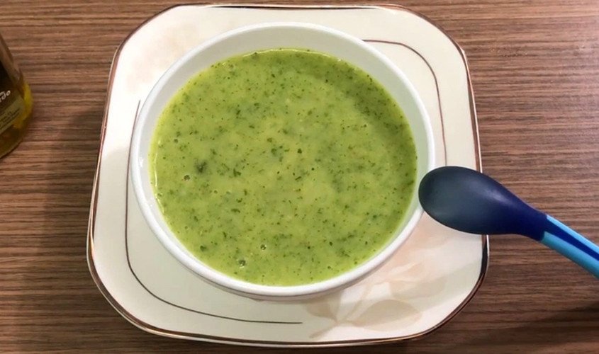 Cách nấu cháo yến mạch cho bé tôm rau cải