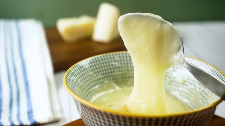 Hướng Dẫn Chi Tiết Cách Nấu Chảy Phô Mai Mịn Màng