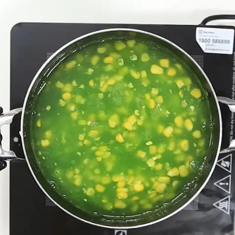 Hướng Dẫn Chi Tiết Cách Nấu Chè Bắp Lá Dứa Thơm Ngon