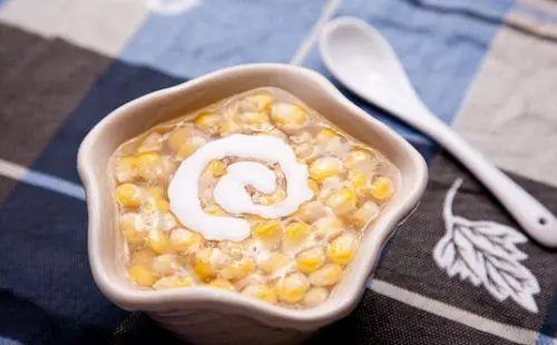 Cách Nấu Chè Bắp Nguyên Hạt Thơm Ngon, Béo Ngậy Chuẩn Vị Tại Nhà