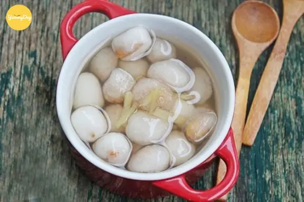 Cách nấu chè bột lọc Huế nhân heo quay chuẩn vị cố đô