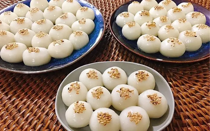 Cách Nấu Chè Bột Mì Dẻo Ngon, Không Bị Cứng, Chuẩn Vị Việt