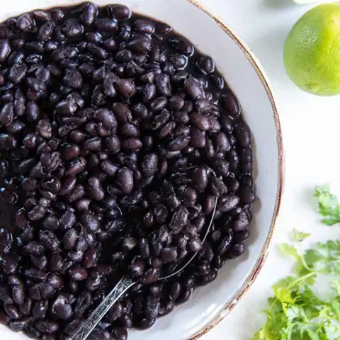 Hướng Dẫn Chi Tiết Cách Nấu Chè Các Loại Đậu Thơm Ngon Tại Nhà