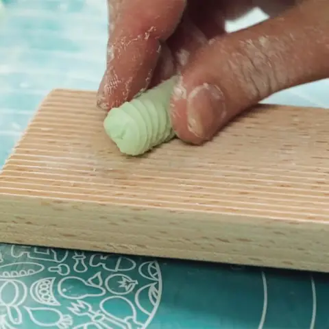 Cách Nấu Chè Con Sâu Dẻo Thơm, Ngọt Mát Chuẩn Vị Miền Tây Cách Nấu Chè Con Sâu Dẻo Thơm, Ngọt Mát Chuẩn Vị Miền Tây