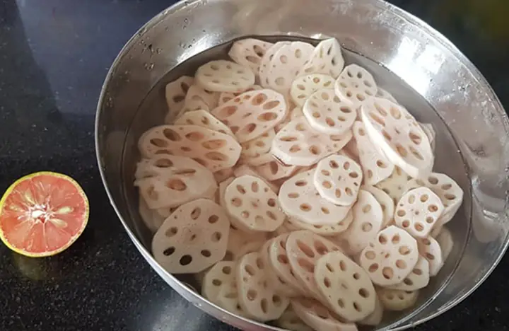 Cách Nấu Chè Củ Sen Thanh Mát, Bổ Dưỡng Chuẩn Vị Việt