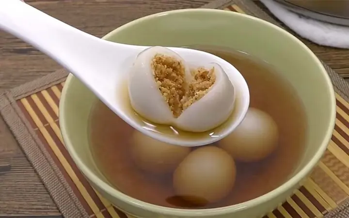 Cách Nấu Chè Cúng Rằm Tháng 7 Đơn Giản, Thơm Ngon, Đầy Ý Nghĩa