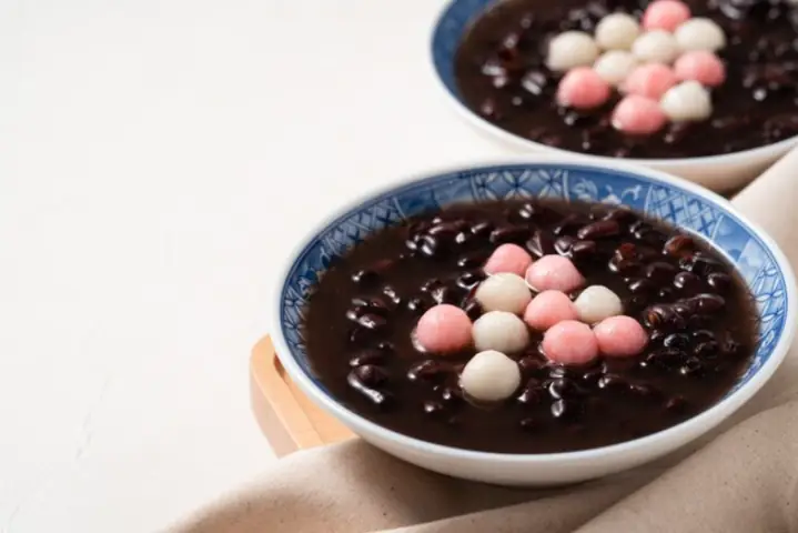 Cách Nấu Chè Đậu Hạt To Thơm Ngon, Dẻo Bùi Tại Nhà