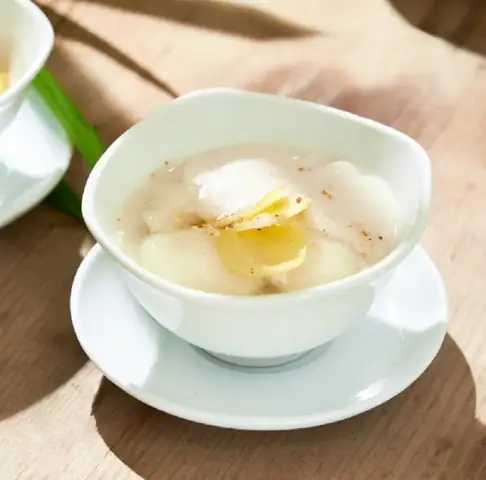 Cách Nấu Chè Đậu Trắng Cúng Đầy Tháng Chuẩn Vị & Ý Nghĩa