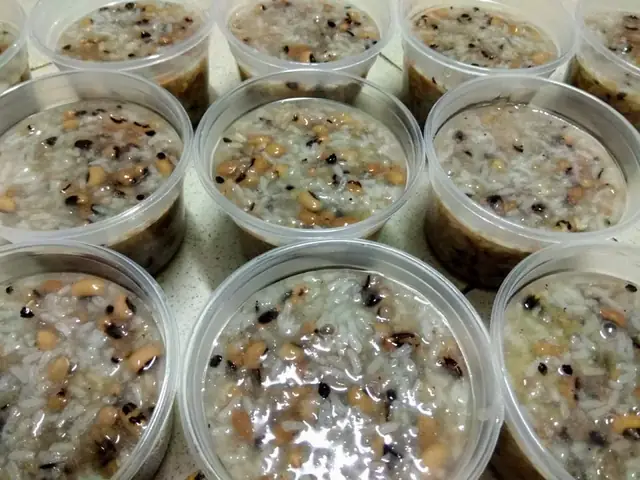 Cách Nấu Chè Đậu Trắng Cúng Đầy Tháng Chuẩn Vị & Ý Nghĩa