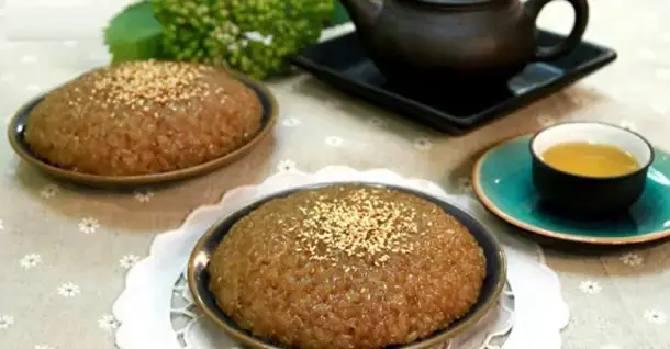 Hướng dẫn chi tiết cách nấu chè đậu xanh đánh bằng nồi cơm điện ngon chuẩn vị