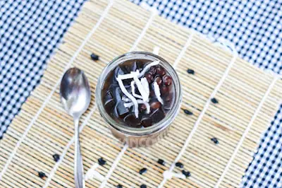 Cách Nấu Chè Đỗ Đen Long Nhãn Thơm Ngon Chuẩn Vị Tại Nhà