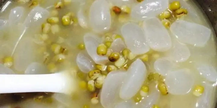 cách nấu chè hạt đác với đậu xanh
