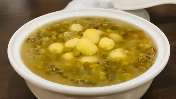 Cách Nấu Chè Hạt Sen Đường Cát Ngon, Thanh Mát Chuẩn Vị