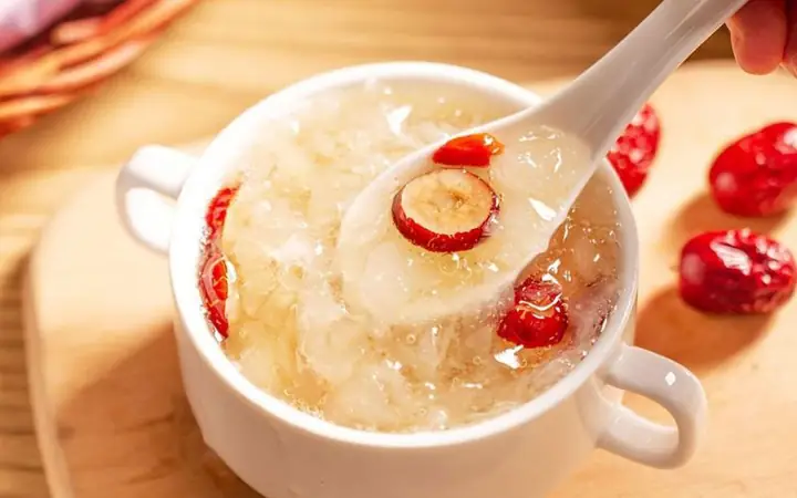 Cách Nấu Chè Hạt Sen Hạt Chia Thanh Mát, Bổ Dưỡng Tại Nhà